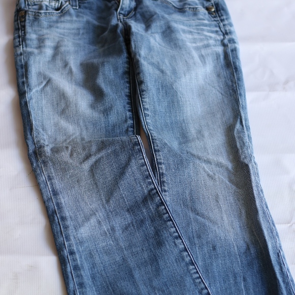 Express Rerock Jeans - Picture 2 of 8
